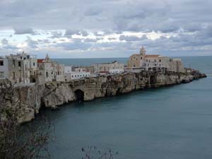 Vieste
                  19 (4)