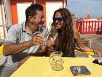 Italien
                  20 (23)