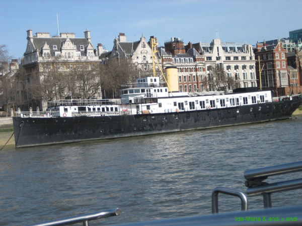 London 09__0361